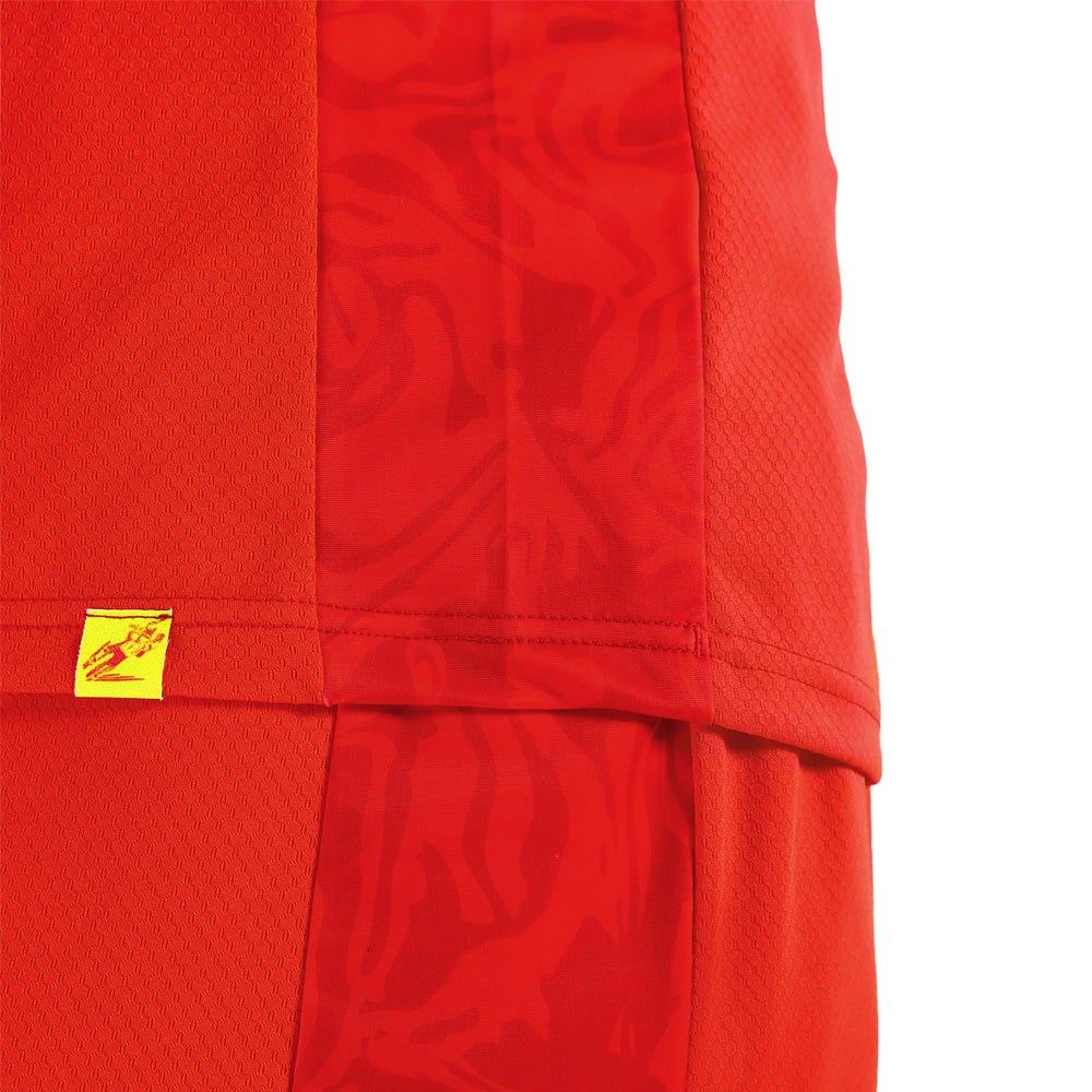 Mono Shorts - Red